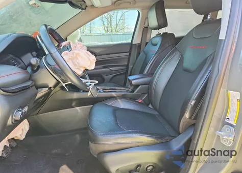 2022 Jeep Compass Trailhawk z USA, uszkodzony, nr VIN 3C4NJDDB9NT224402